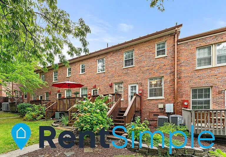 1300 S Barton St #338 — Photo 45