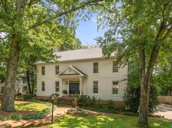 1908 Chippendale Dr SE, Huntsville, AL 35801