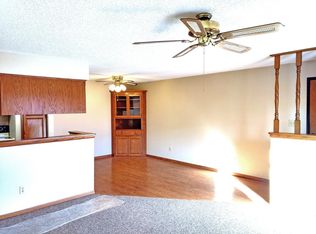 3800 Cheyenne Ct, Racine, WI 53404