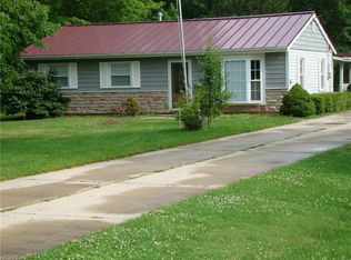 15414 Darrow Rd, Vermilion, OH 44089