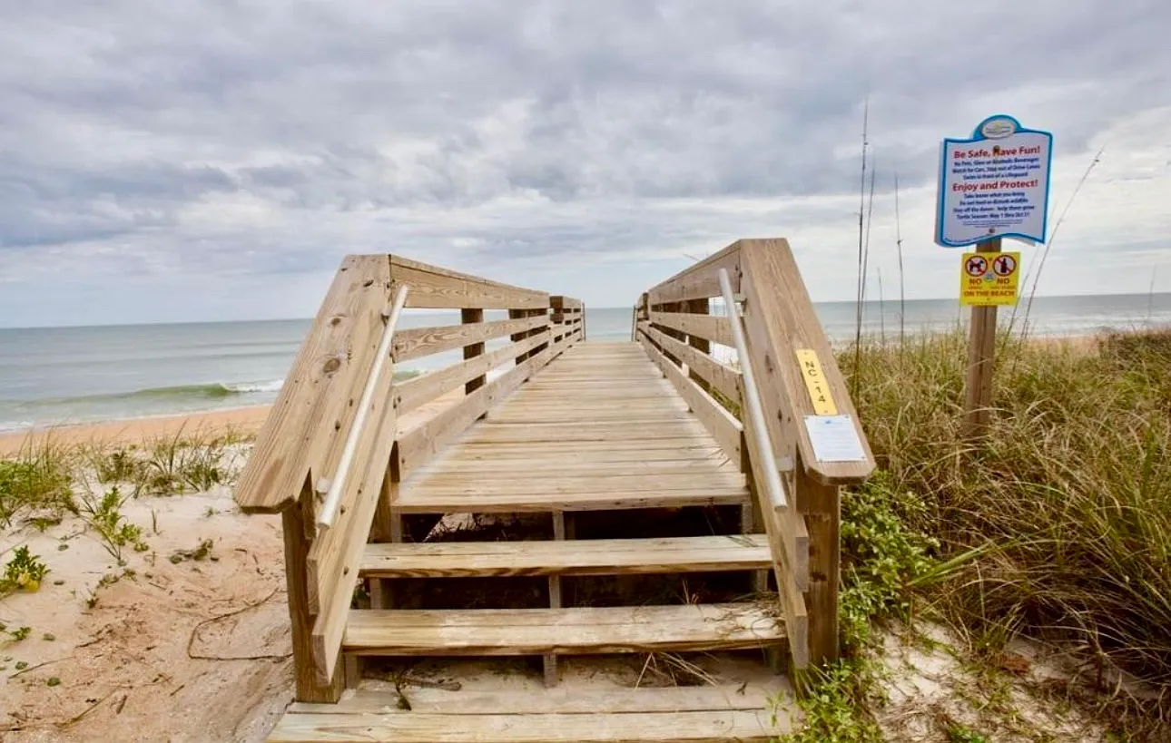 2100 Ocean Shore Blvd — Photo 4