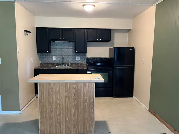 2220 E Market St #2222, Warsaw, IN 46580