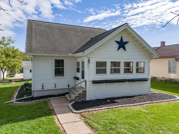 620 Prairie Avenue, Hillsboro, WI 54634