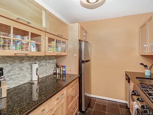 Sold by Robert E. Hill  | media 21