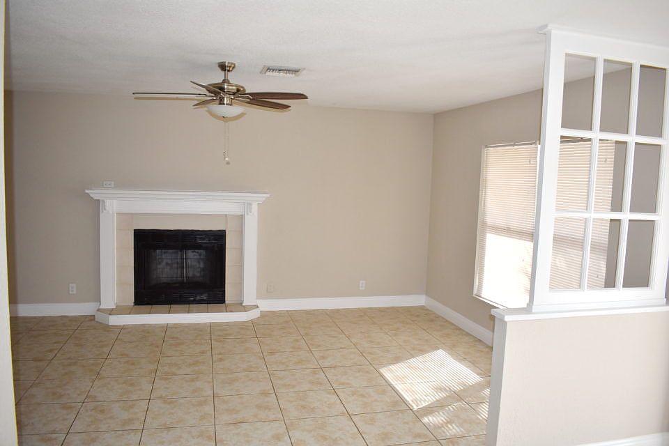 2nd image of 5757 Ellis Hollow Rd E