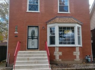 925 Manchester Ave, Westchester, IL 60154