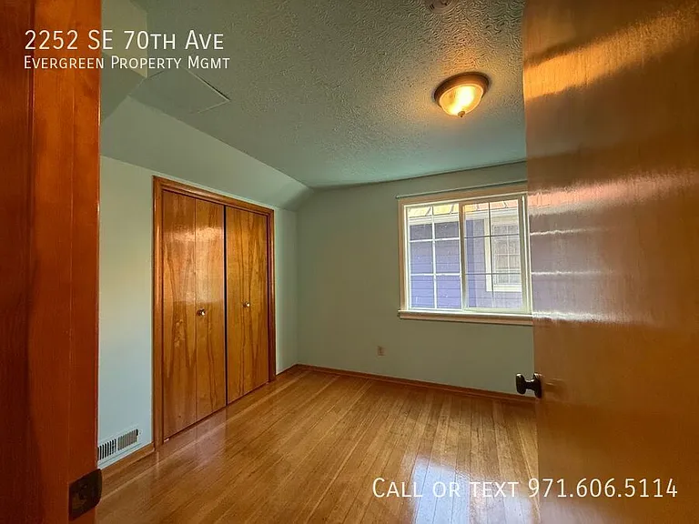2252 SE 70th Ave — Photo 25