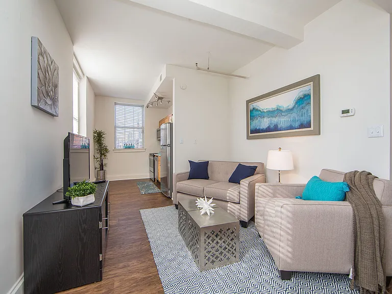 Grace & Monroe Apartments — Photo 7