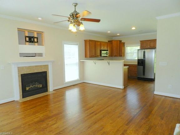 5th image of 6620 Barton Creek Dr