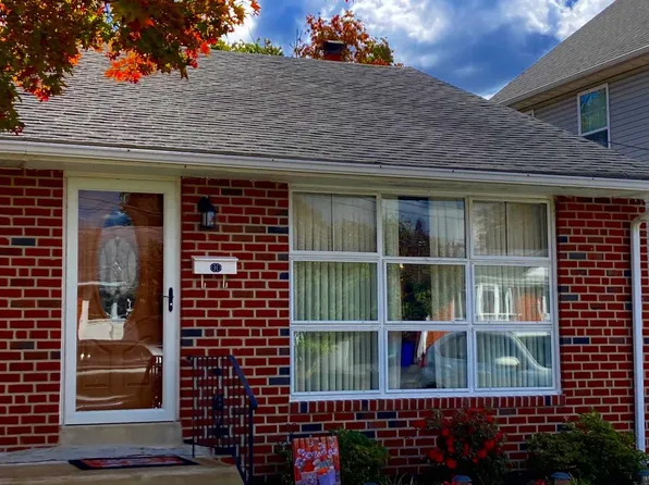 4 Baldwin Ave, Ridley Park, PA 19078