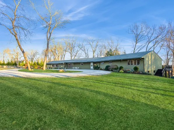 28-30 Aunt Hack Road, Danbury, CT 06811