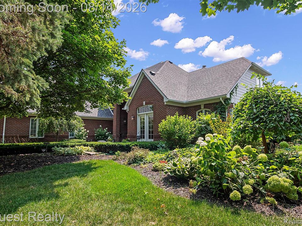 1st image of 56439 Nickelby Dr S