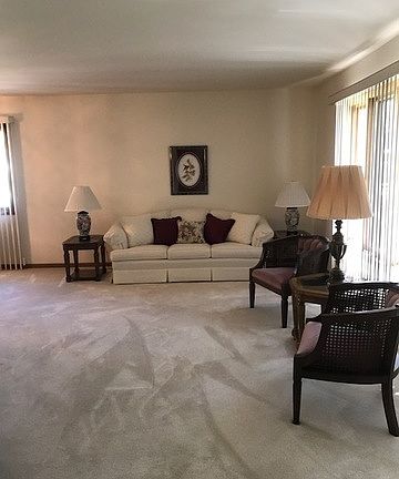 5th image of 17813 Missouri Ct #105