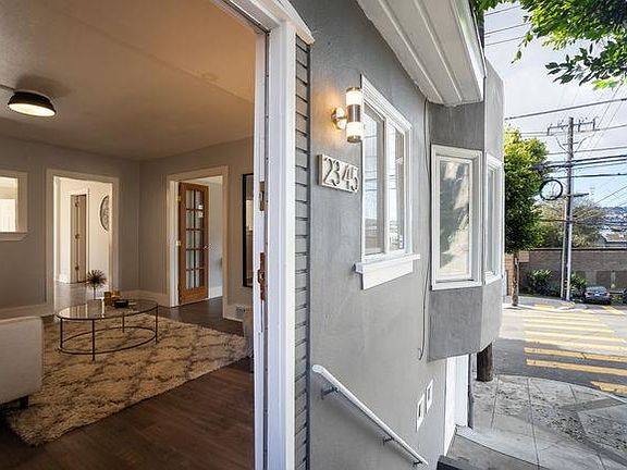 5th image of 2345 25th St