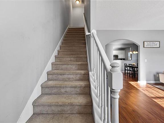 4th image of 8600 Thomas Rd