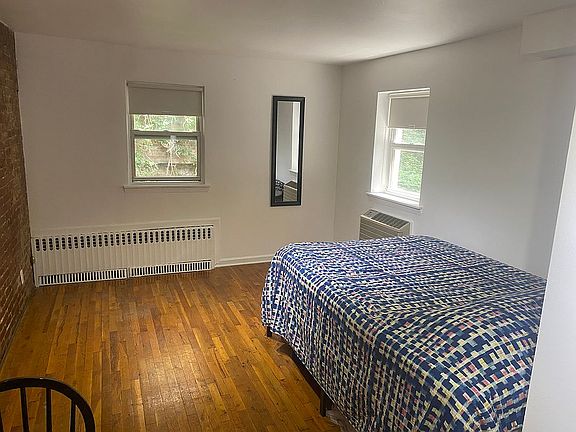 5th image of 53 W 76th St APT 4C