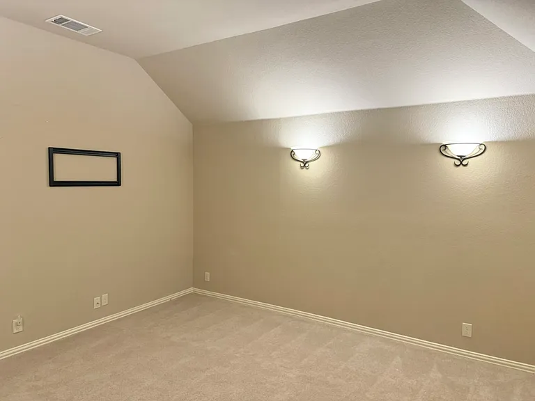6308 Ashford Trl — Photo 15