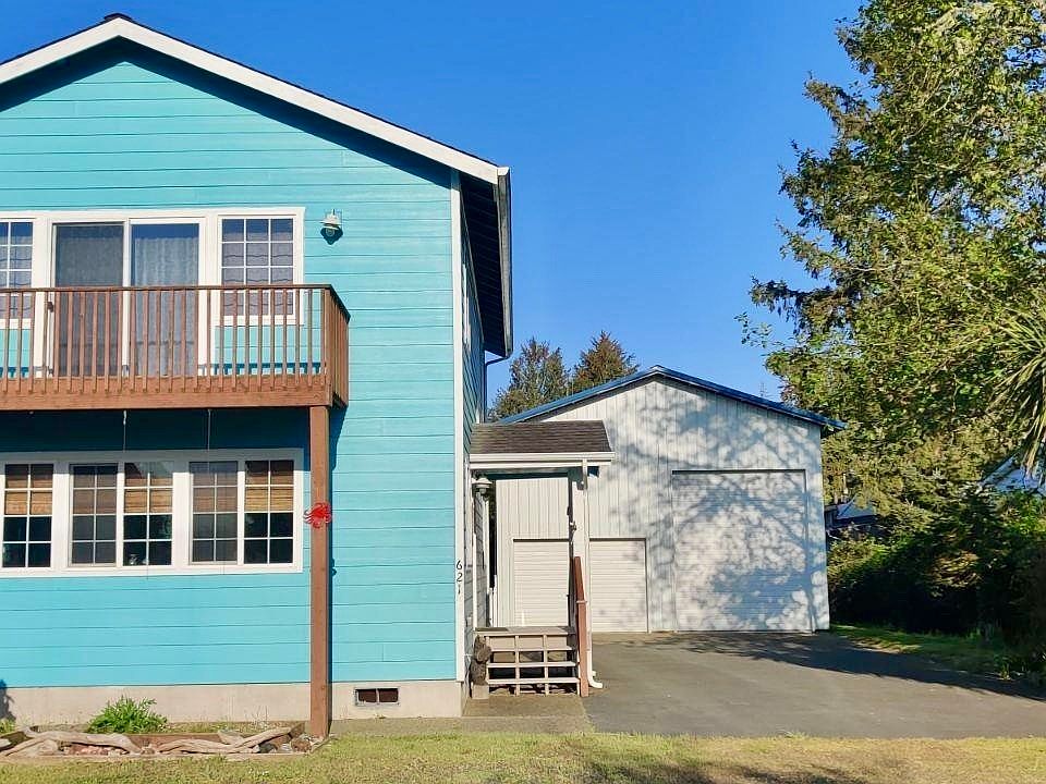 1st image of 621 N Ocosta Street