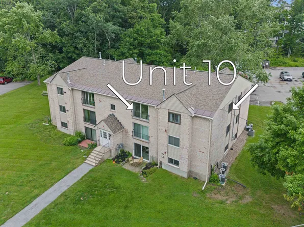 3 Brookside Drive #10, Exeter, NH 03833