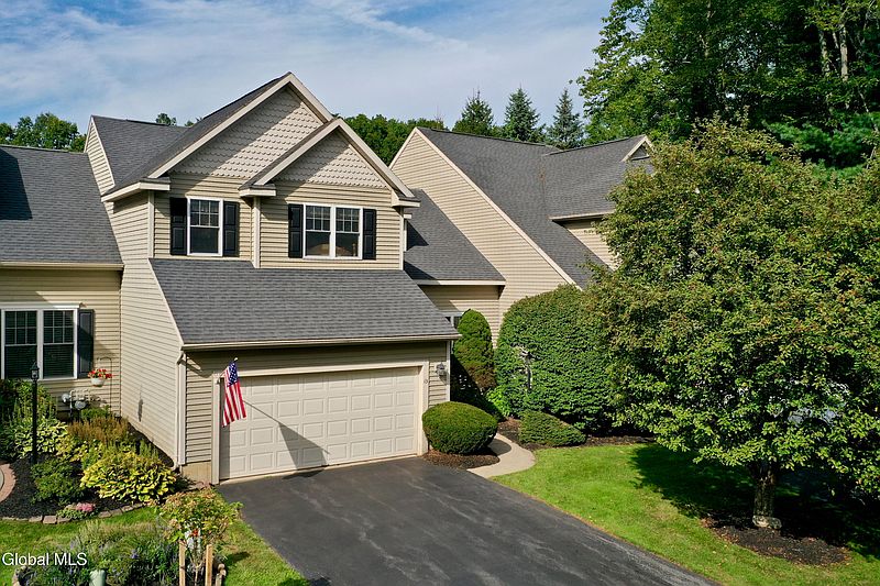 2nd image of 13 Killarney Court