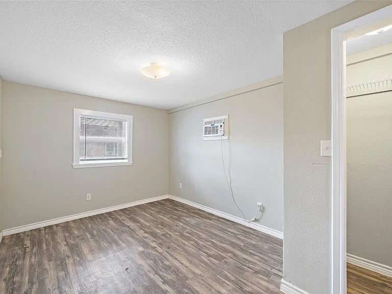 5501 Menard Ave — Photo 6