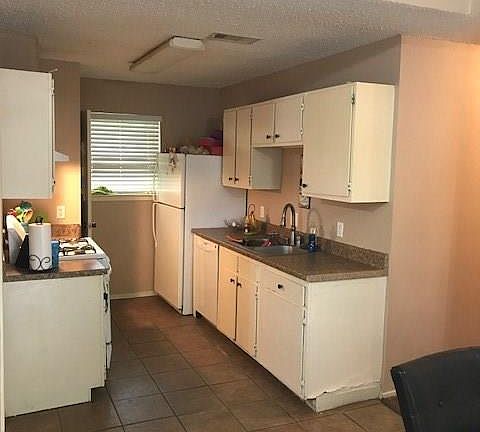 3rd image of 10930 Spanish Grant Dr