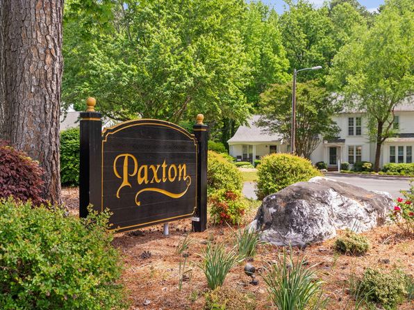 104 Planetree Ln, Cary, NC 27511
