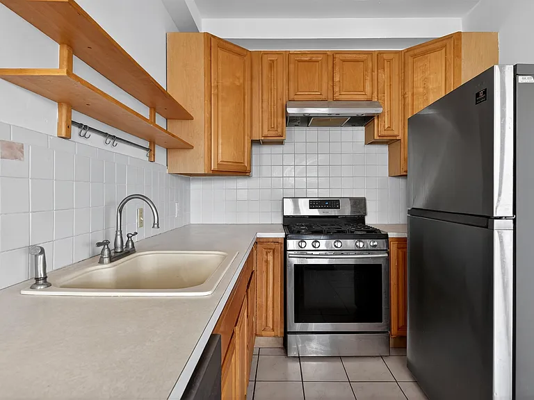 418 Broadway #3N — Photo 30