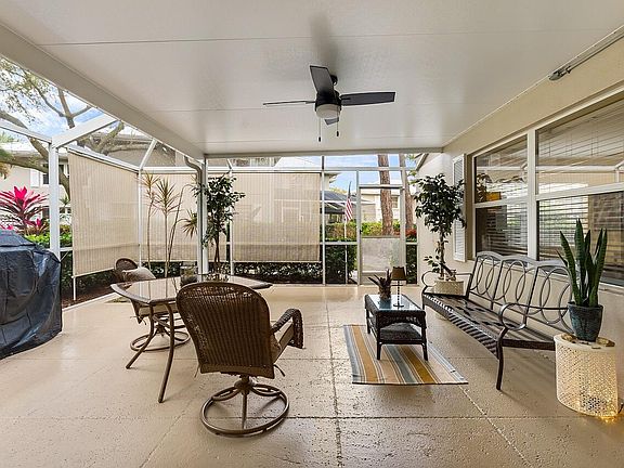 5th image of 2913 SW Lakemont Place