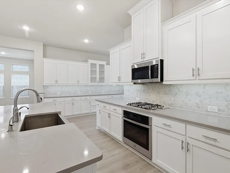 2609 Loxley Dr — Photo 16