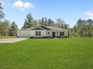 92 Sparrow Ln, Jesup, GA 31545