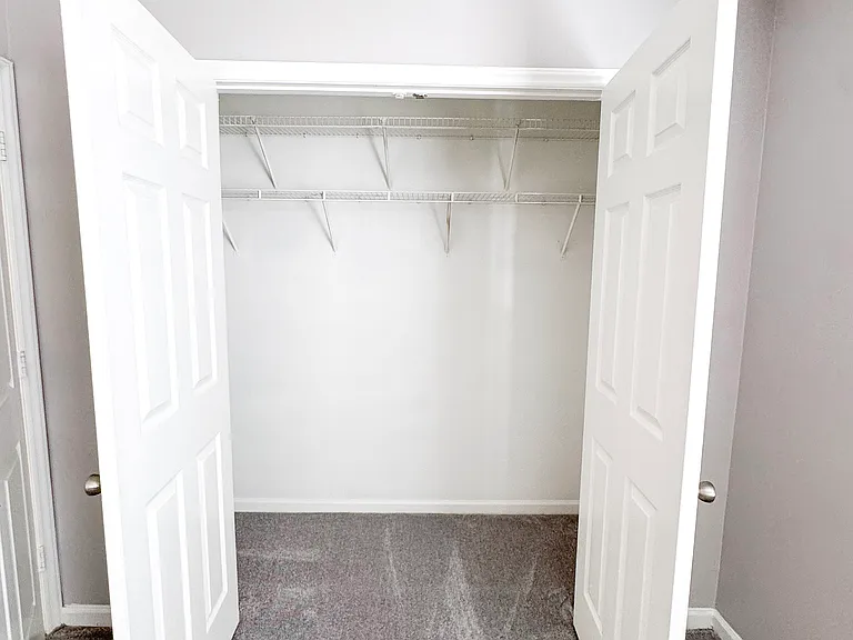 Northstone Apartments — Photo 16