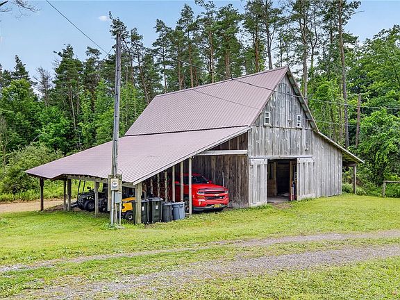 2nd image of 194 Bossard Rd