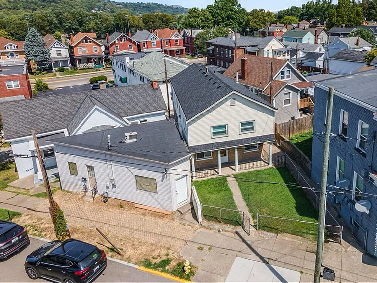 117.5 Adela Ave #3 — Photo 11