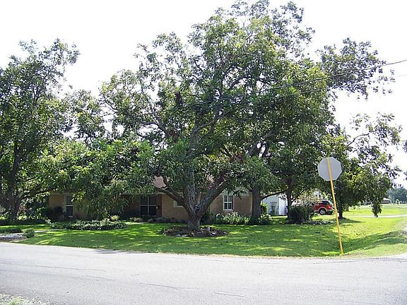 Great corner lot on a quiet street