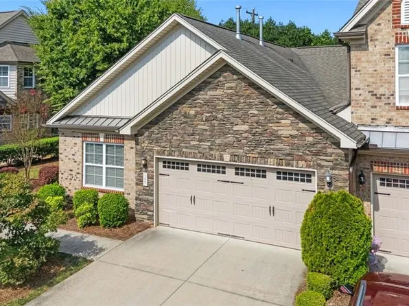 109 Saint Elizabeth Dr, Gibsonville, NC 27249