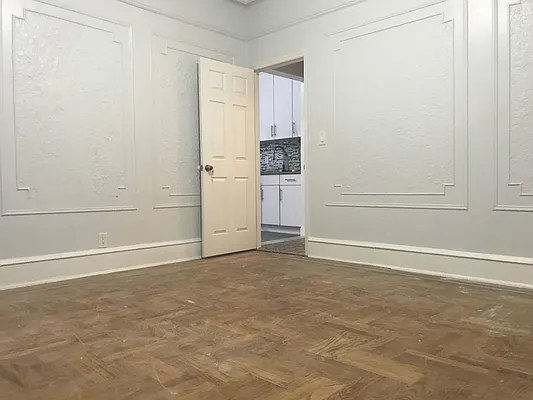 Rented by Keller Williams NYC | media 4