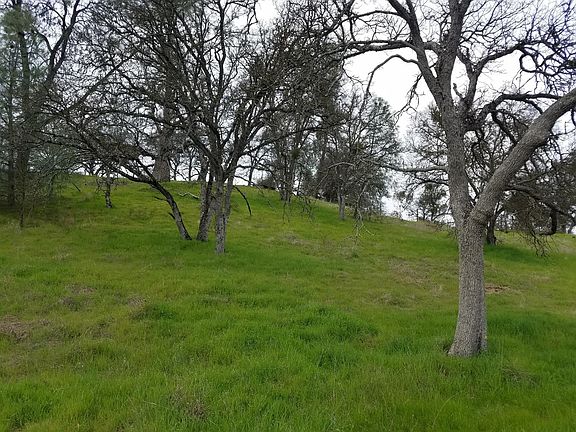 2nd image of 3263 Maravilla Dr