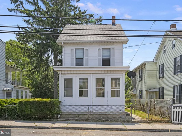 228 Lincoln St, Steelton, PA 17113