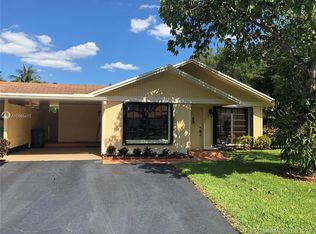 3602 W Bell Dr, Davie, FL 33328