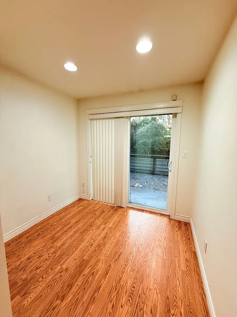 Great town house for rent — Photo 3