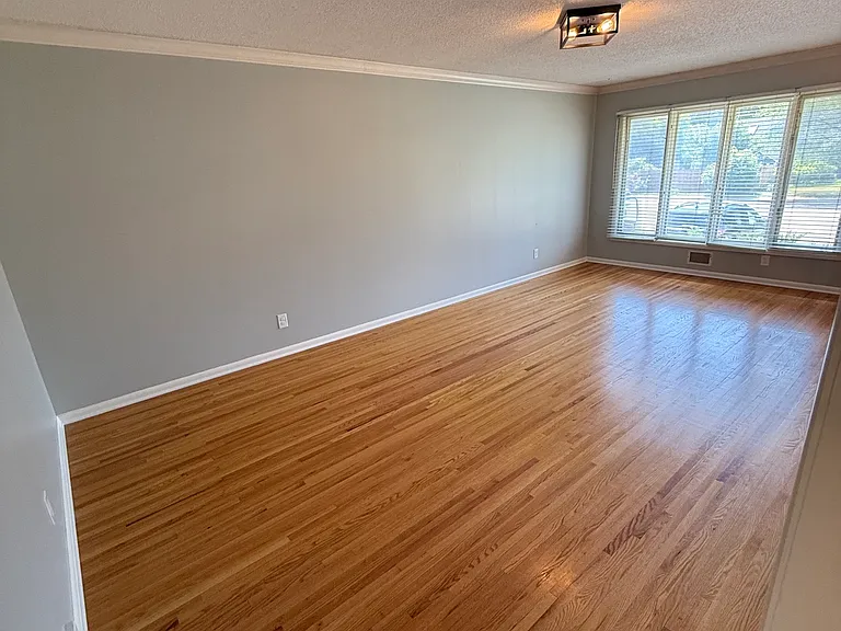 5709 France Ave S — Photo 3