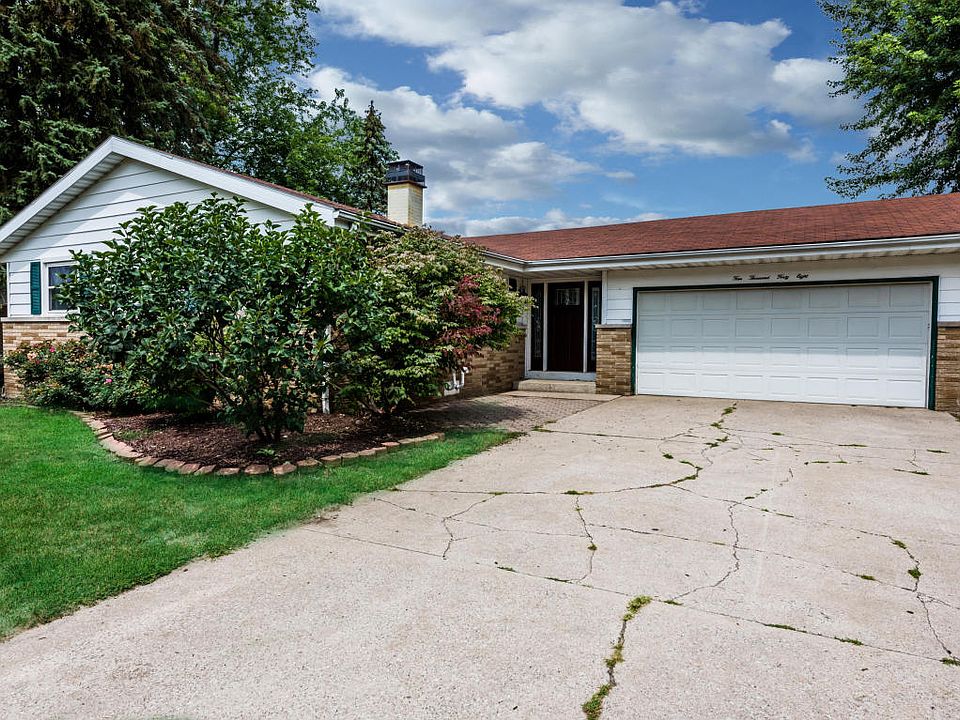 1st image of 4048 Glenorchard Dr
