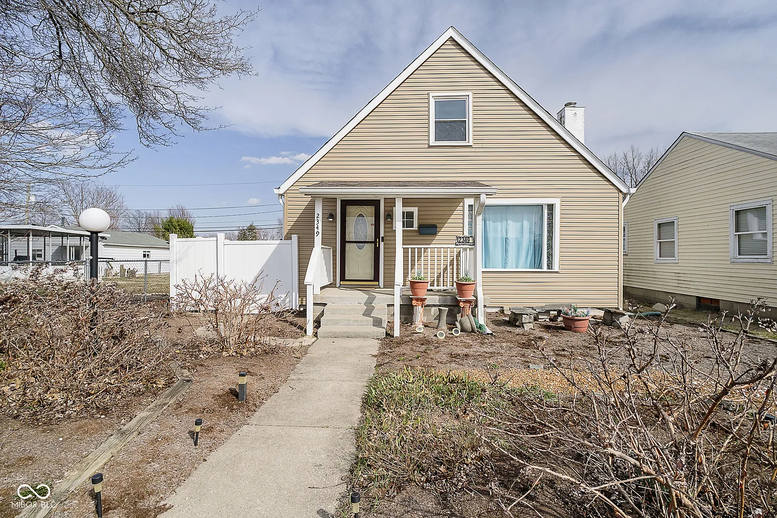 2349 S Randolph St photo 1