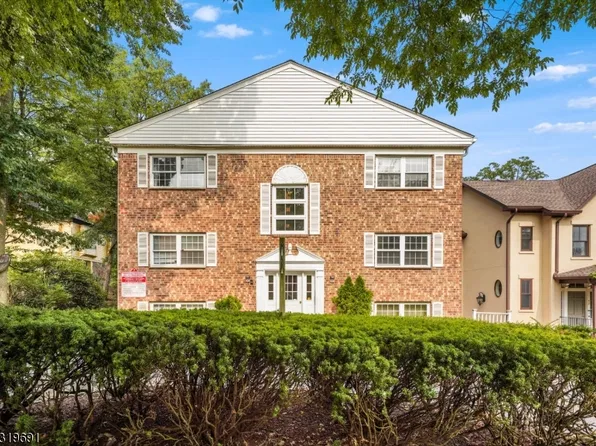 50 Elm St BLDG 48-50 #B8, Morristown Town, NJ 07960