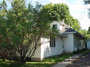 289 8th St S #S, Park Falls, WI 54552