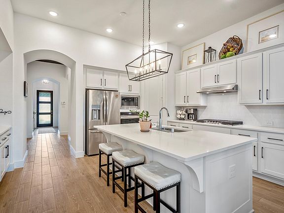2nd image of 21433 Flora Springs Ln