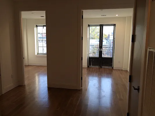 Rented by Cyberapts Management | media 19