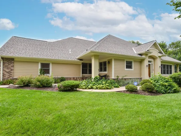 7973 South Susanna COURT, Franklin, WI 53132