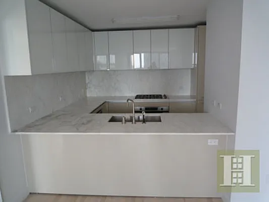 Rented by Halstead Real Estate | media 18